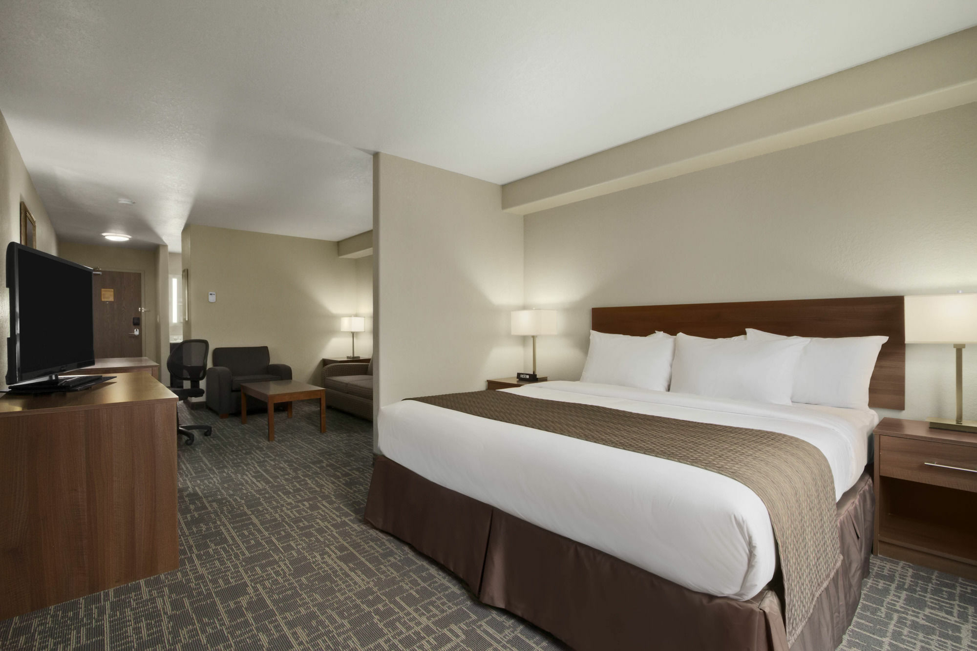 Days Inn & Suites By Wyndham Yorkton Bagian luar foto